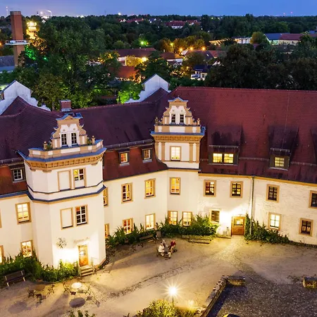 Schlosshotel Schkopau Hotel 4*