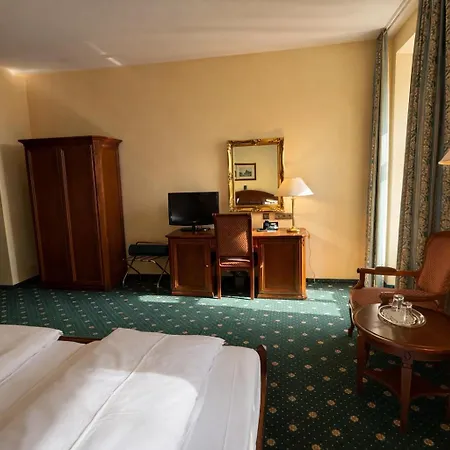Schlossparkhotel 4*