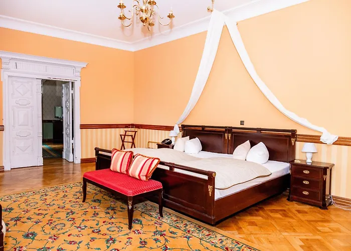 Schlosshotel Schkopau Hotel 4*