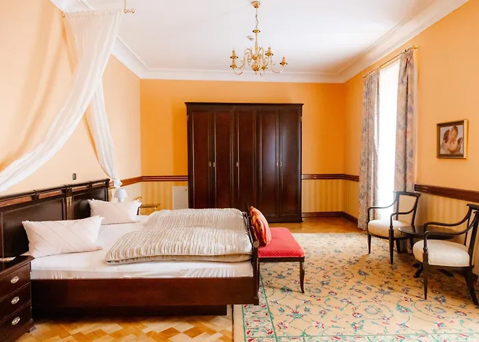 Hotel Schlosshotel Schkopau 4*