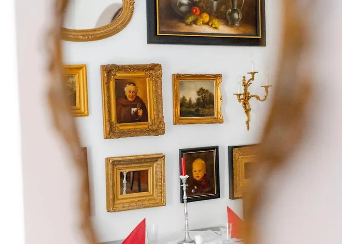 Schlosshotel Schkopau Отель Schkopau