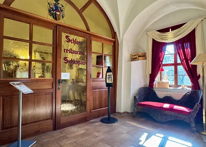 Schlosshotel Schkopau Отель Schkopau